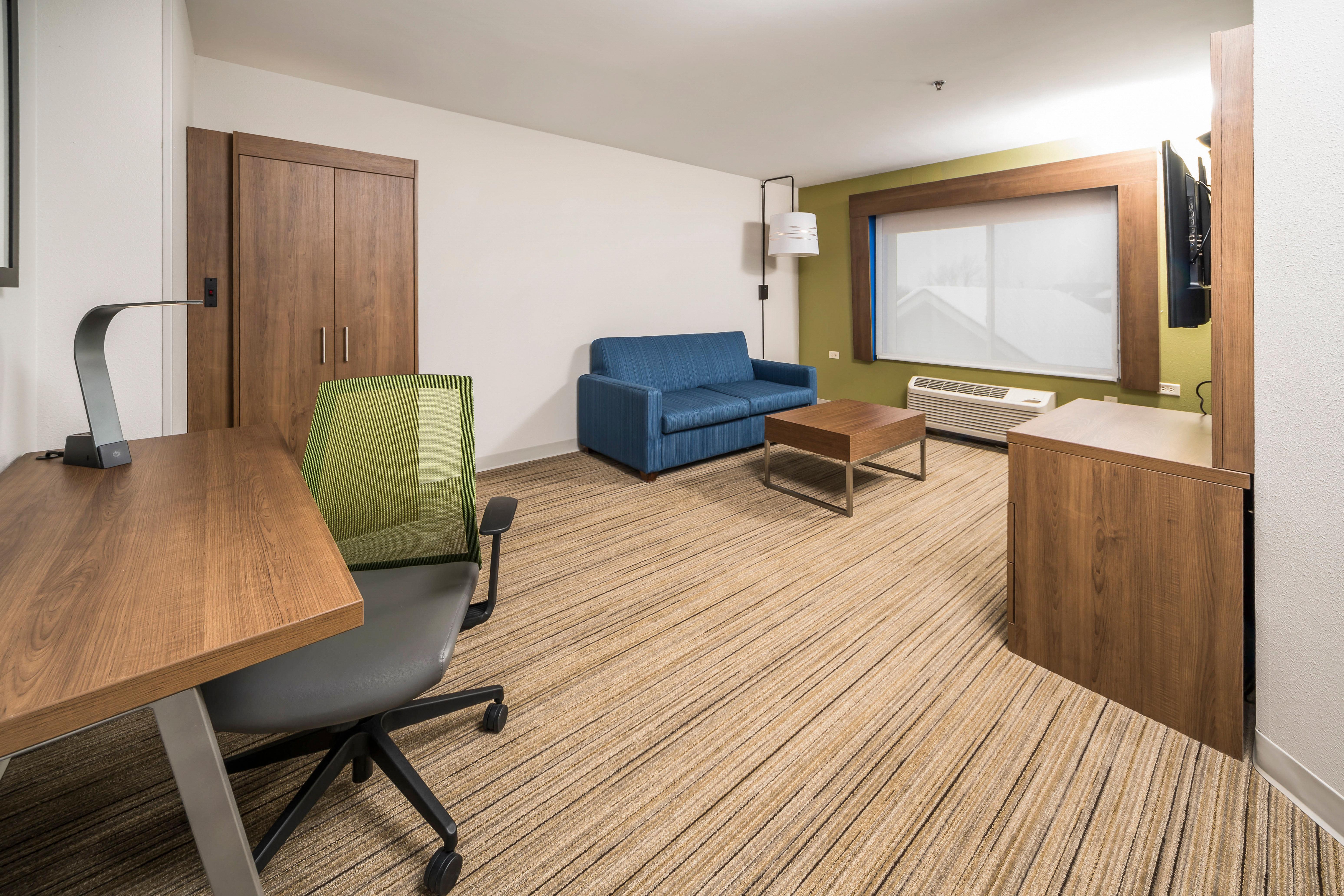 Holiday Inn Express Chicago Northwest-Vernon Hills By Ihg Εξωτερικό φωτογραφία