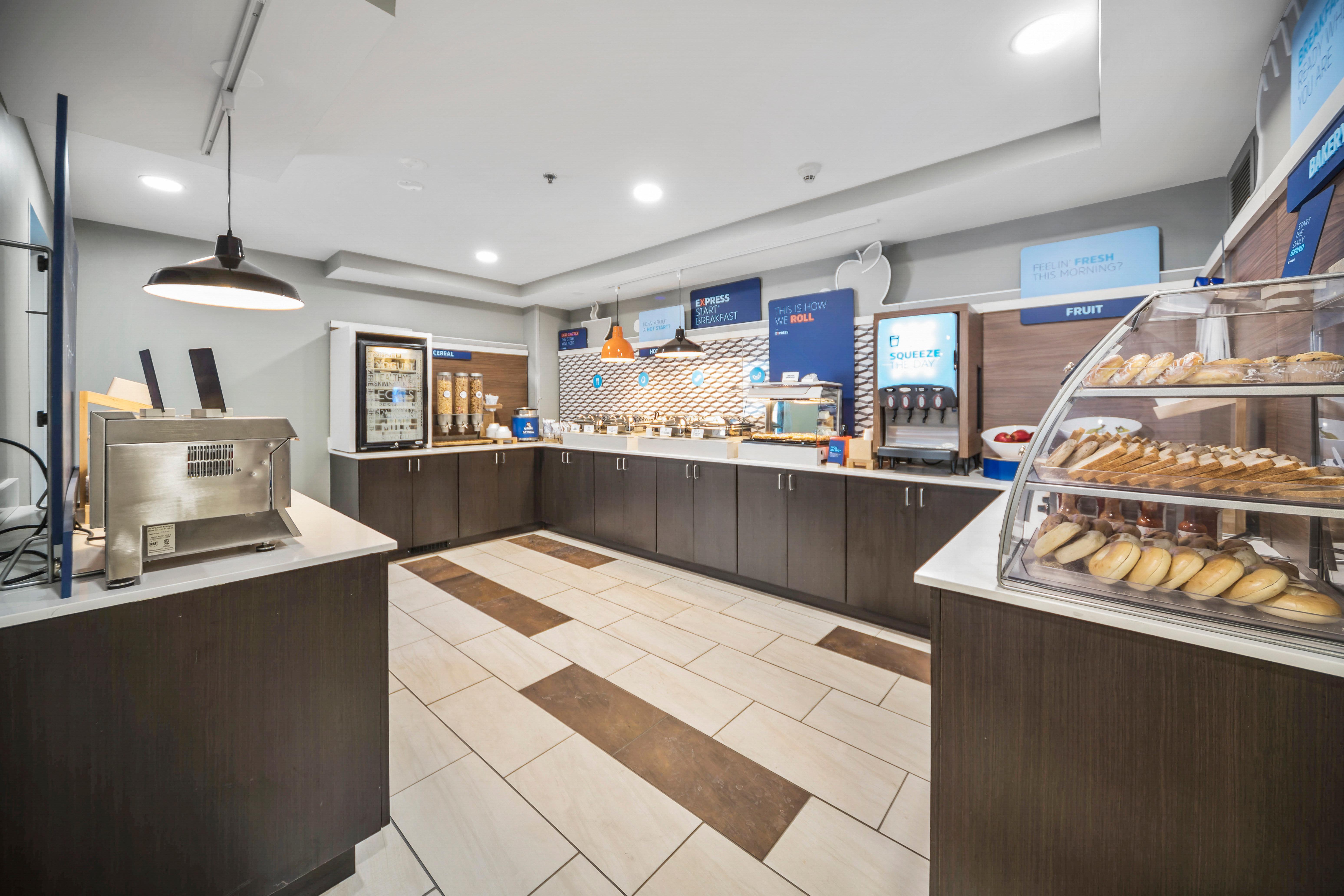 Holiday Inn Express Chicago Northwest-Vernon Hills By Ihg Εξωτερικό φωτογραφία