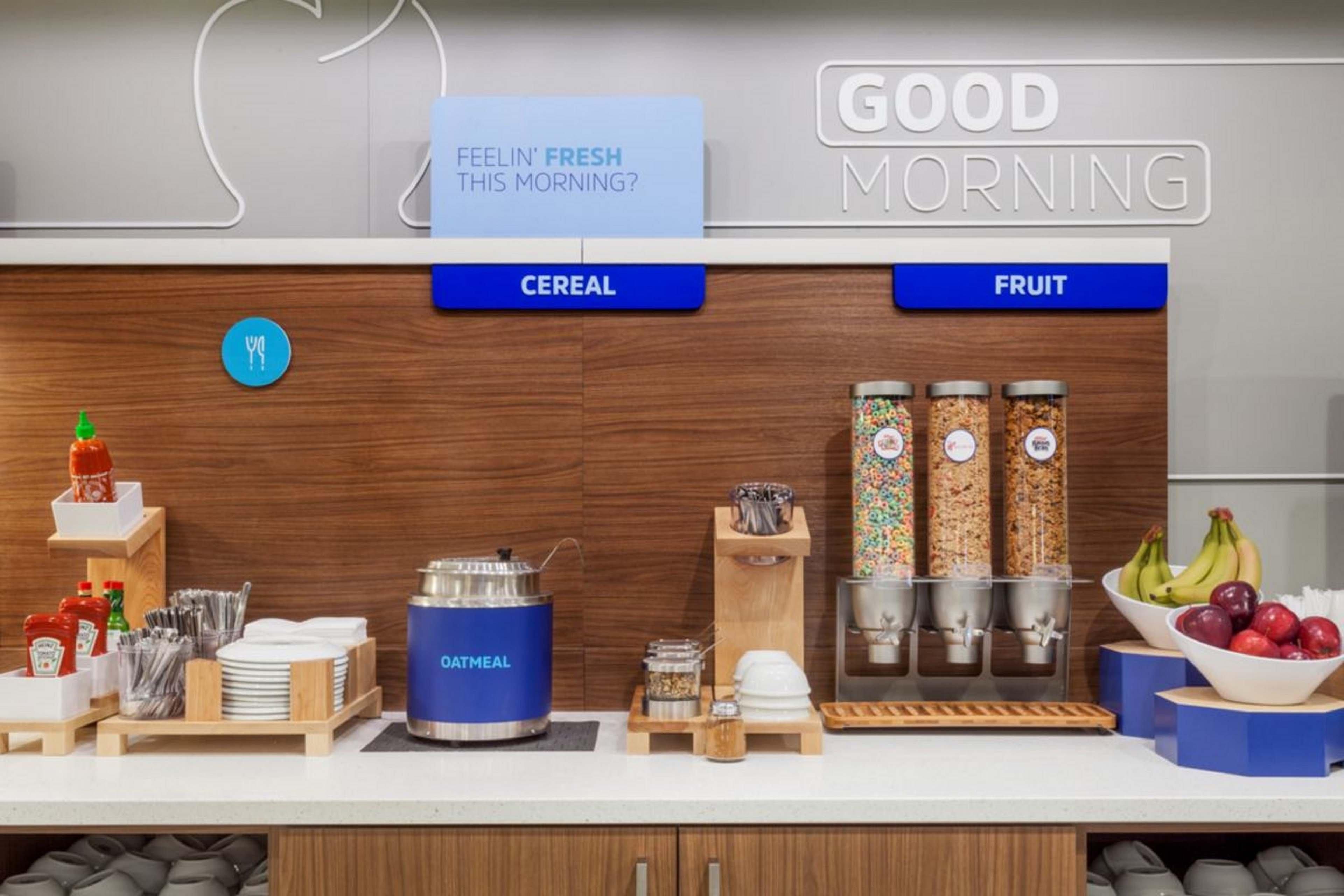 Holiday Inn Express Chicago Northwest-Vernon Hills By Ihg Εξωτερικό φωτογραφία